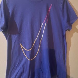 Nike tshirt